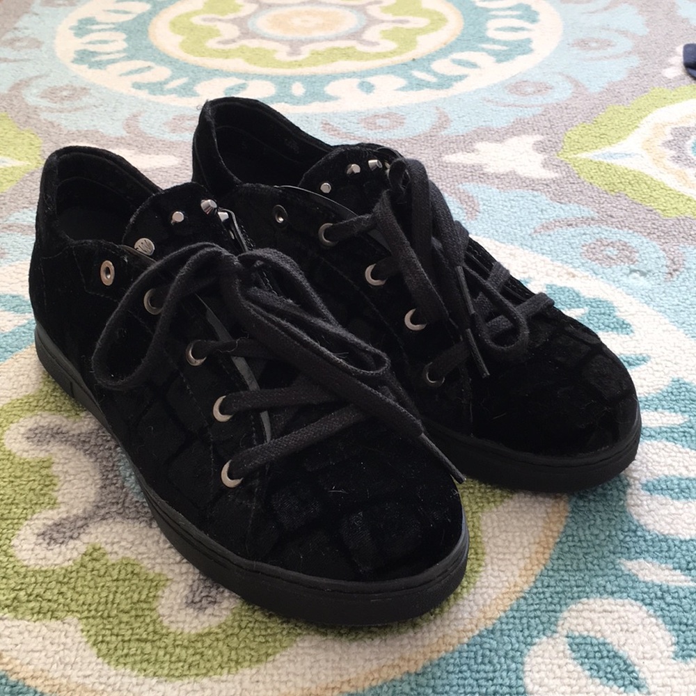 Stuart Weitzman velvet black sneaker with studs!